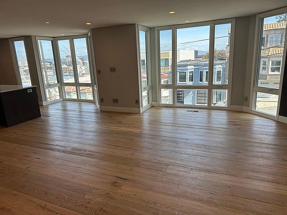 3rd image of 524 Kansas St APT 2
