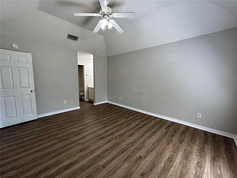 6626 Woodside Ct E — Photo 22