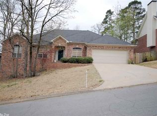 7 Bordeaux Ct, Little Rock, AR 72211