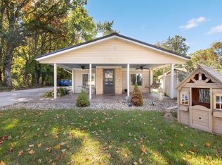 23758 Grove St, South Bend, IN 46628