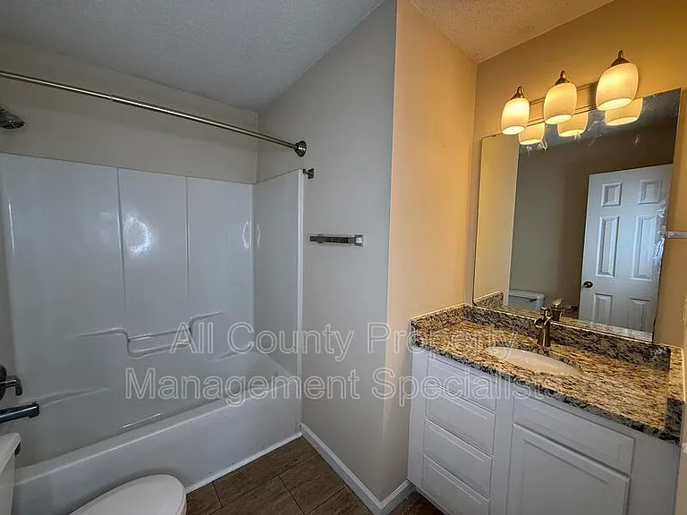 112 Malisa Dr — Photo 6