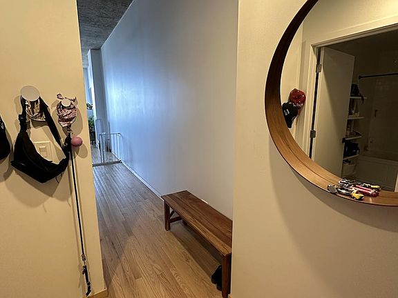 4th image of 849 N Franklin St Unit 1005