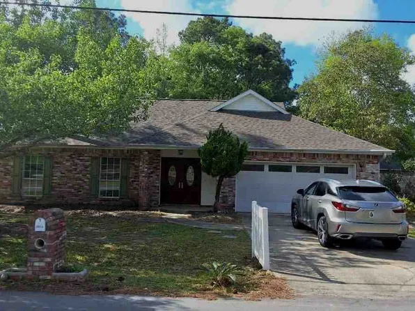 84584 Diamondhead Dr N, Diamondhead, MS 39525
