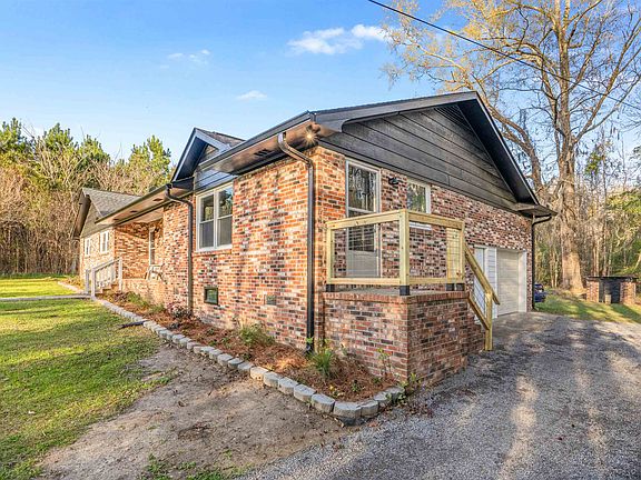 5th image of 5944 Rose Hill Rd.