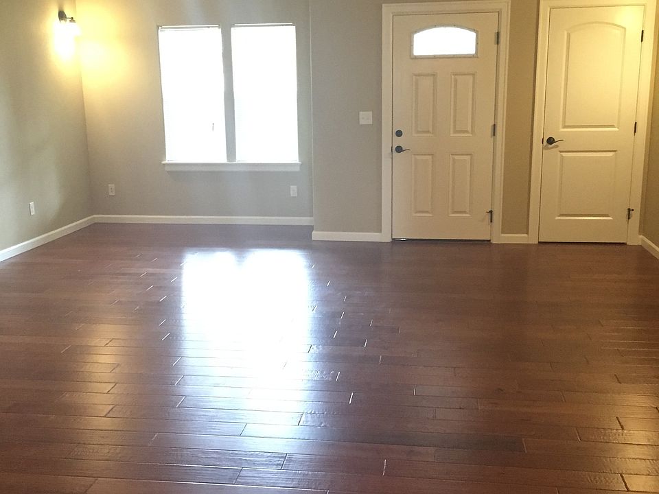 1st image of 1032 Fern St SW #1032103