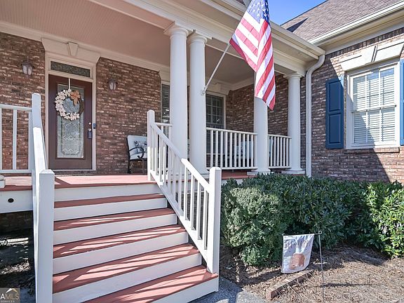 3rd image of 9614 Coastal Pointe Dr