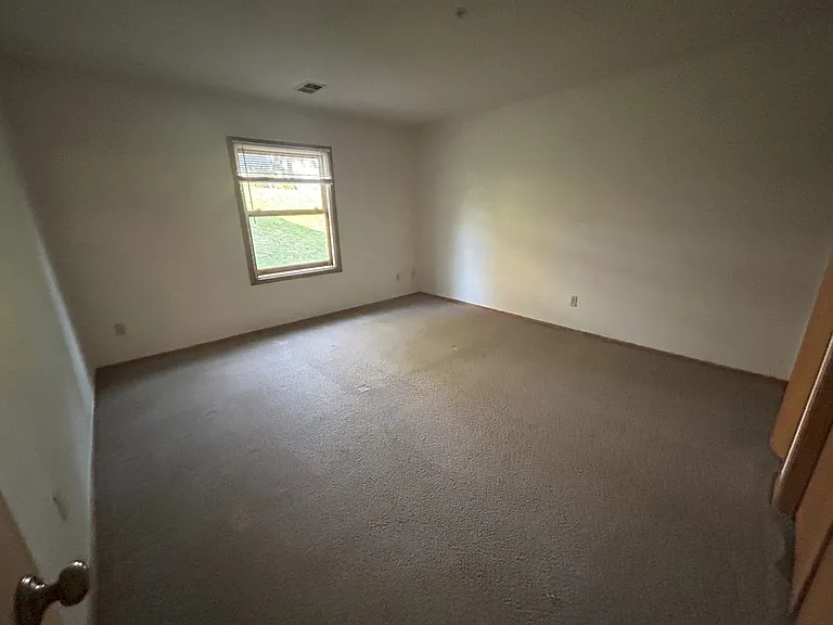 2800 Sundown Ln #J107 — Photo 7