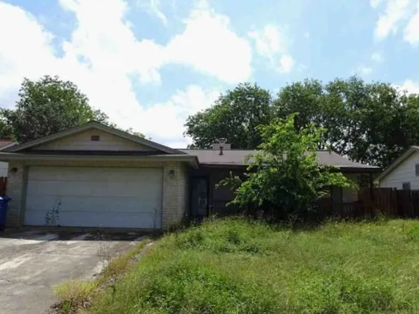 5842 Cliffbrier Dr, San Antonio, TX 78250