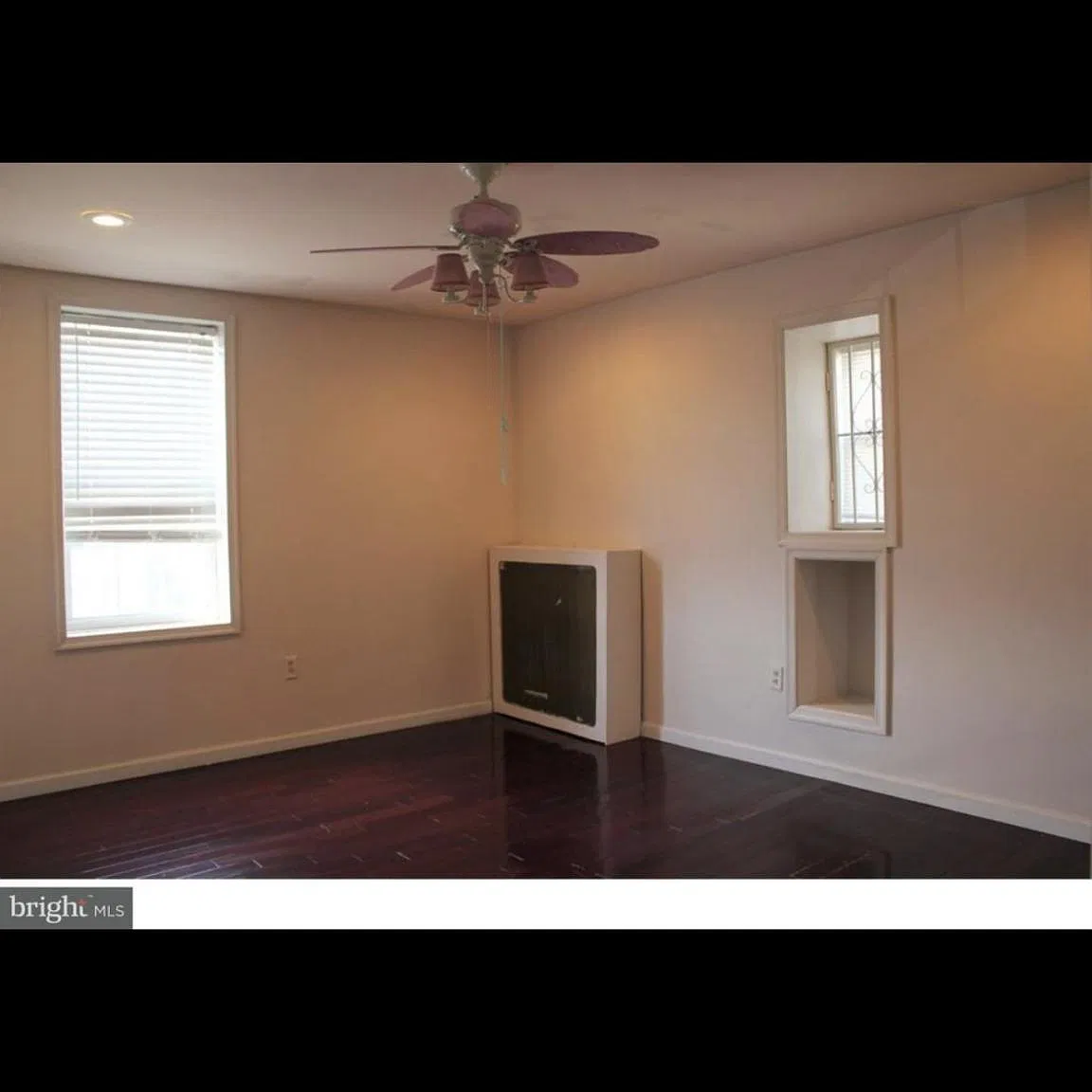 2 bed, 1500 sqft, $1,700 — Photo 2