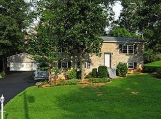 1005 Rennboro Rd, Knoxville, TN 37923