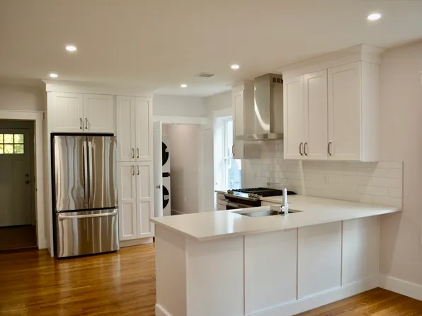 10 Whitford St #2, Roslindale, MA 02131