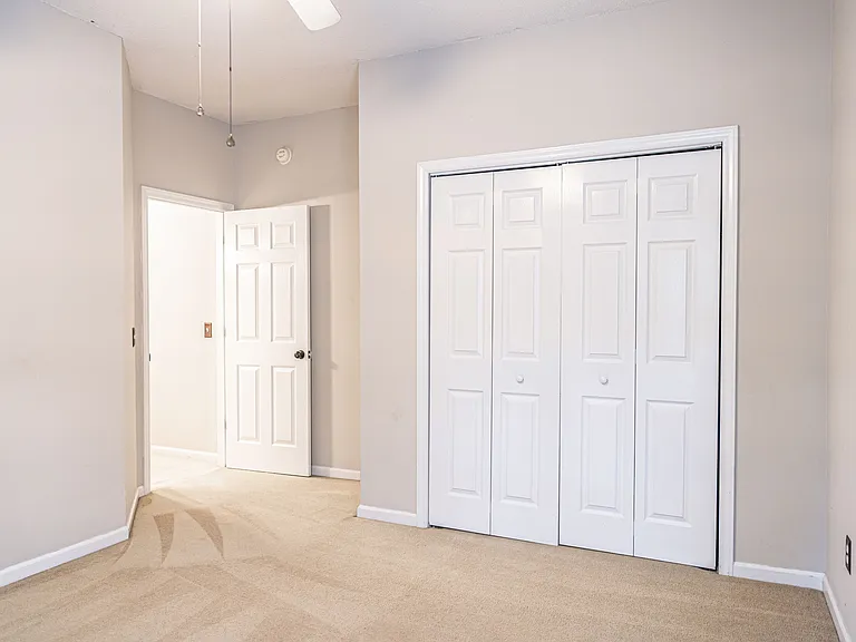 1110 Devonshire Trl — Photo 18