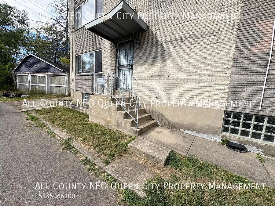 21 Valleyview Dr Unit E photo 1
