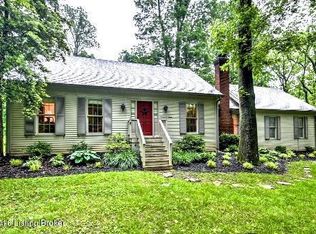 1307 Hickory Bark Ln, Goshen, KY 40026