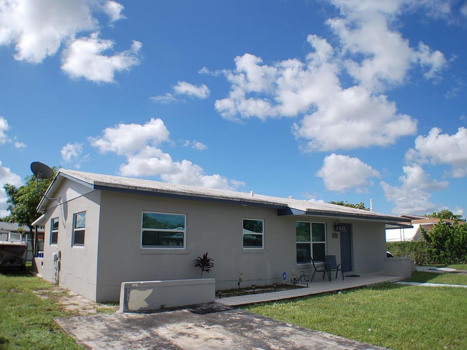 1st image of 5002 NW 189th Ter