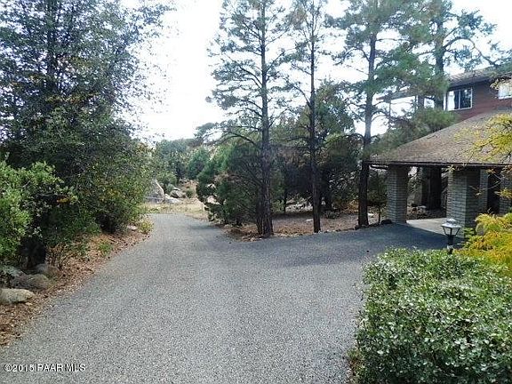 2nd image of 1980 W Rock Castle Dr