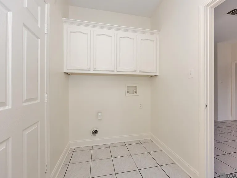 9540 Lindale Ave #A — Photo 12
