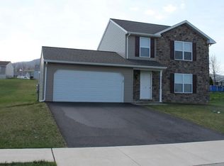 3 Hillside Dr #L-0366, Newmanstown, PA 17073