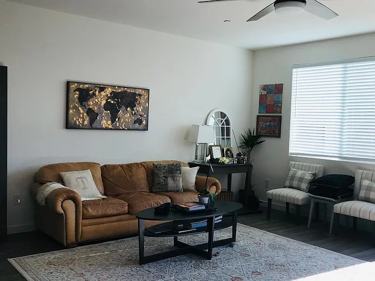Summit Dr — Photo 8