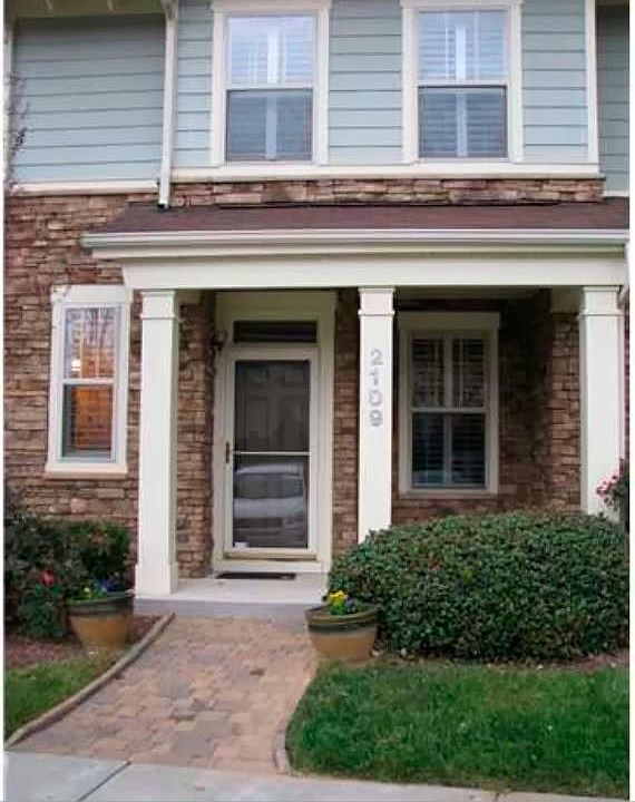 Front of the town home.