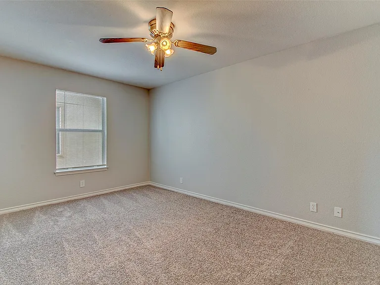 126 Sandstone Dr #D — Photo 21