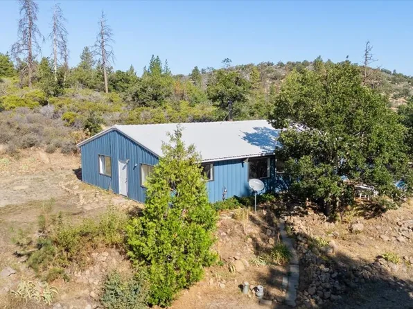 26804 Edgewood Rd, Weed, CA 96094