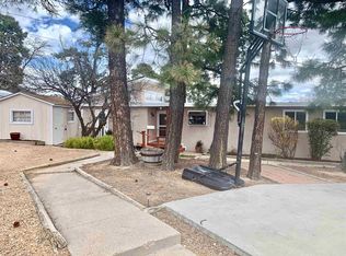 3330 Villa St APT B, Los Alamos, NM 87544