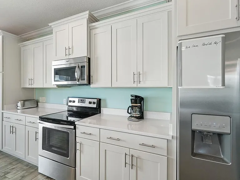 6552 Carlinga Dr — Photo 11