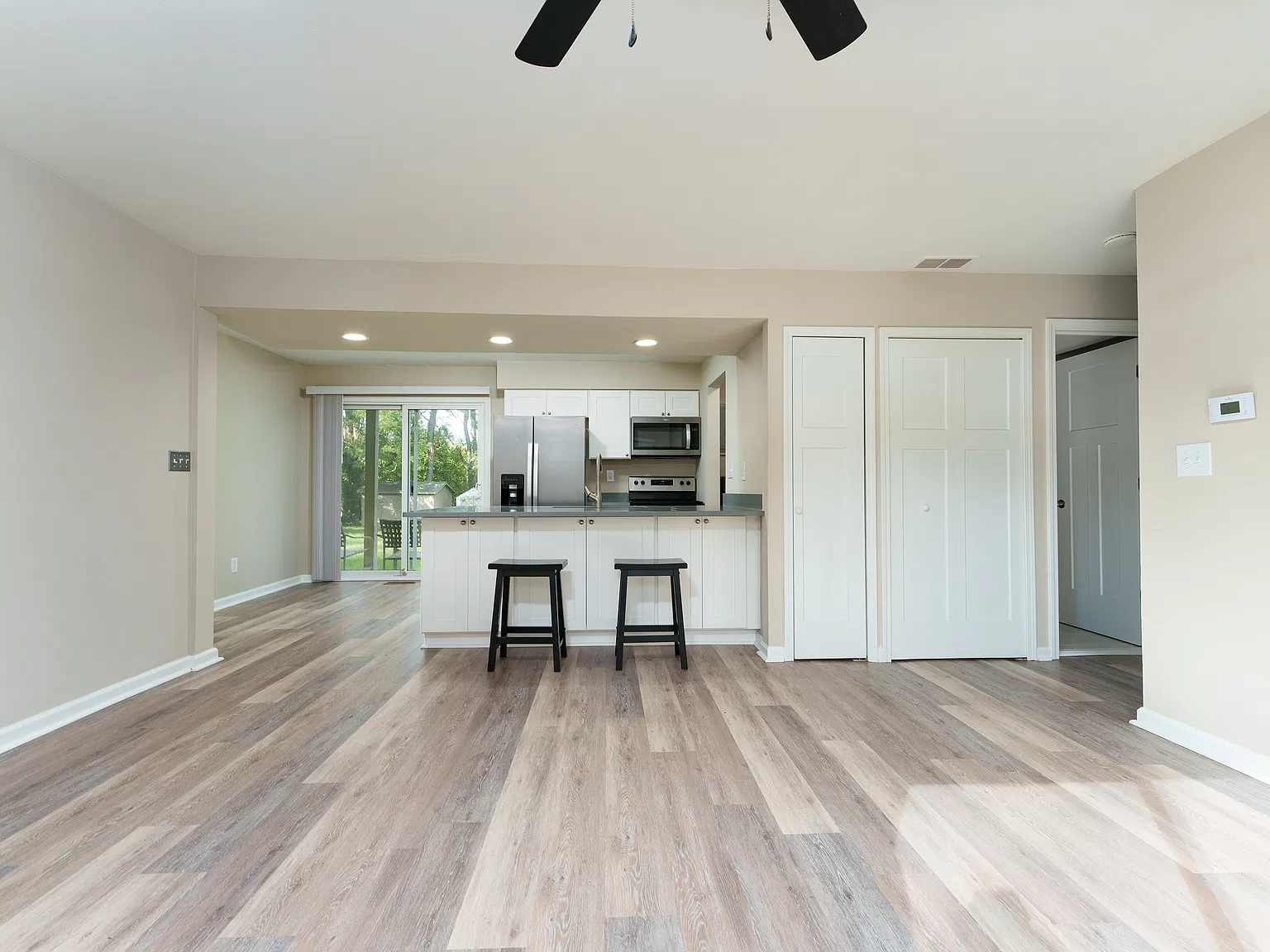 10257 E Grand River Rd — Photo 3