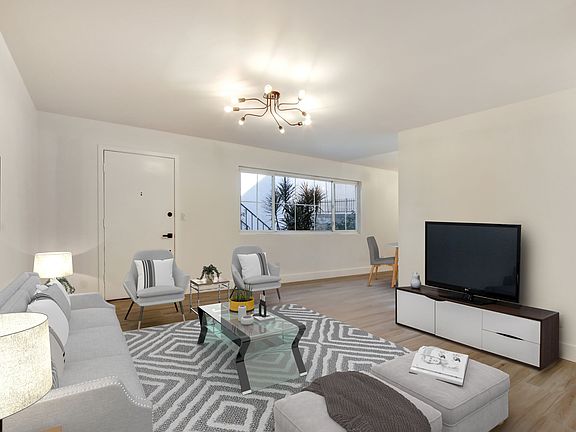 2nd image of 8517 Cedros Ave #5A