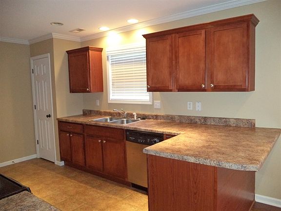 4th image of 6445 Painter Farm Ln
