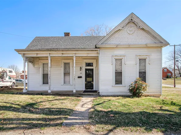 113 Cave St, Horse Cave, KY 42749