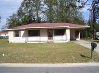 812 Woodward St, Waycross, GA 31501