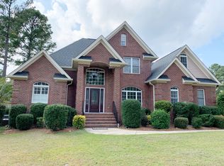 169 Barons Run W, Spring Lake, NC 28390