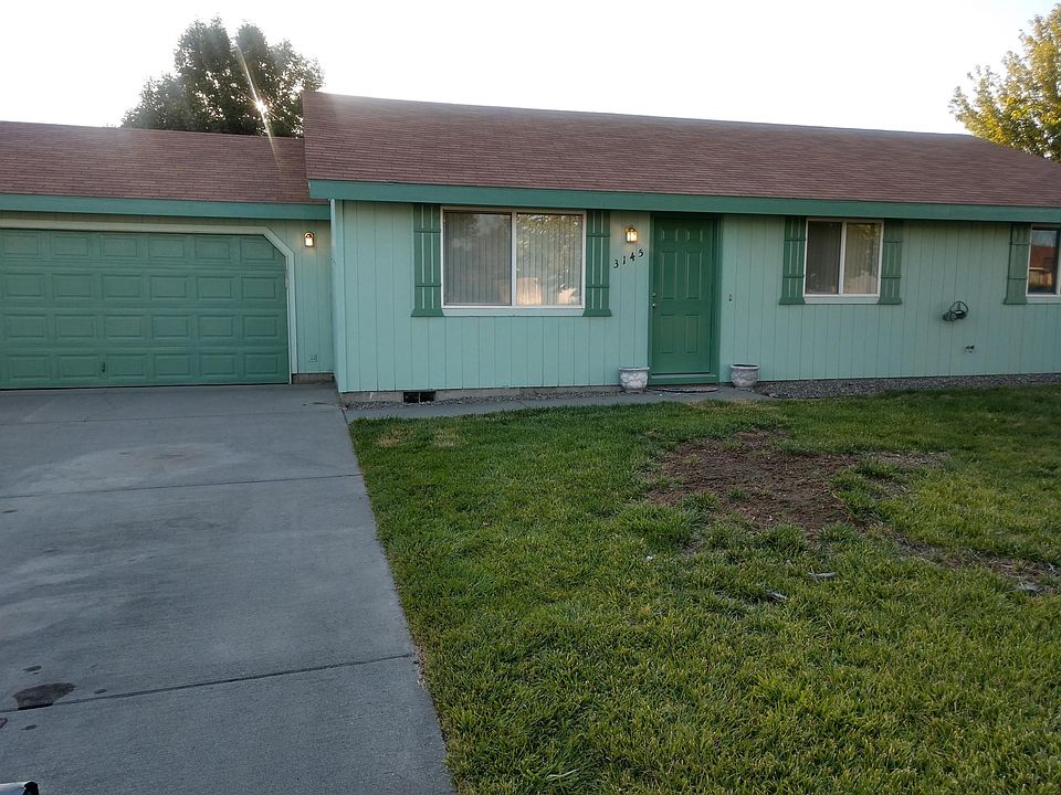 1st image of 3145 Iris St