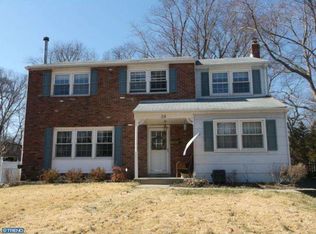 39 Red Leaf Rd, Moorestown, NJ 08057