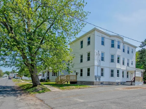 104-106 Moore St, Agawam, MA 01001