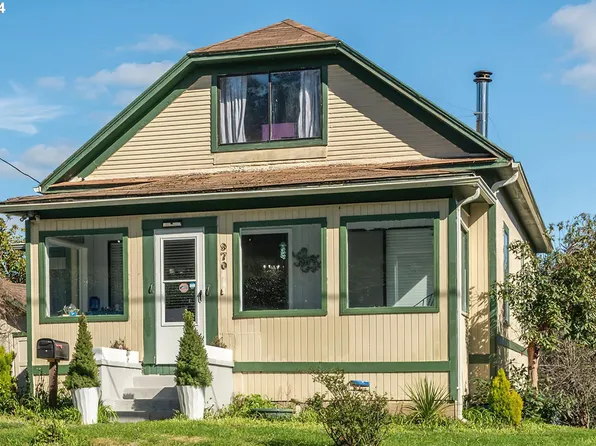 970 N 10th St, Coos Bay, OR 97420