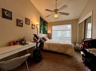 806 W 24th St APT 320, Austin, TX 78705