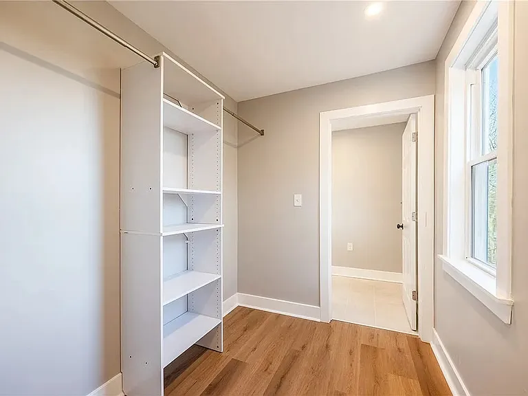 5 N Park Rd — Photo 11