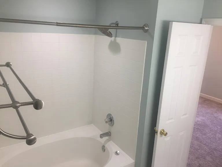 2210 Trailwood Valley Cir — Photo 18