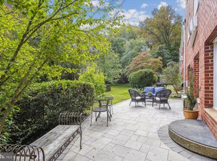 3660 Gunston Rd, Alexandria, VA 22302