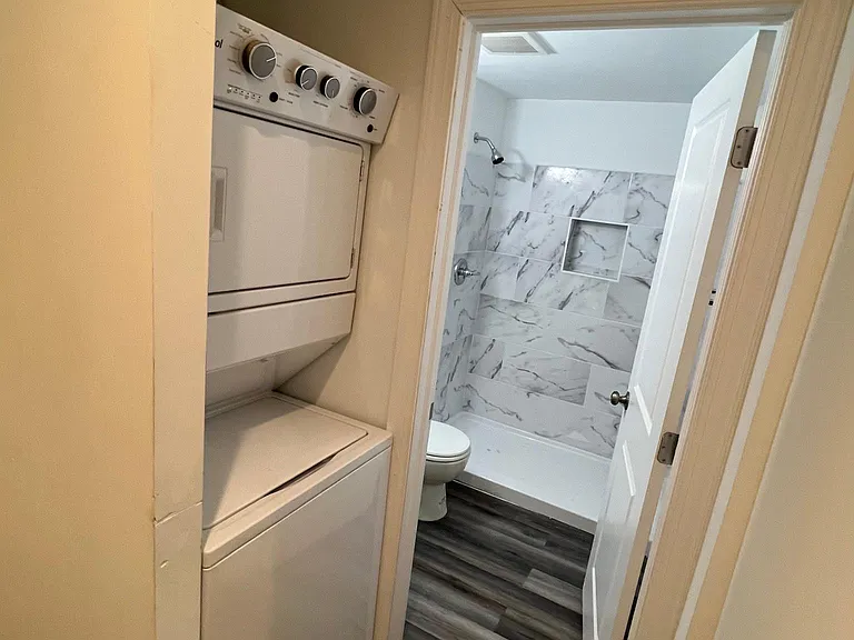 2212 E Monument St #2 — Photo 12