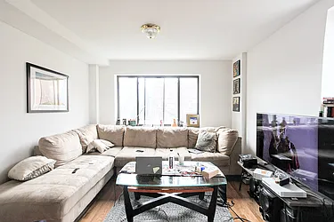 Rented by Metropolitan Property Group