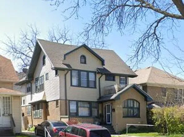 3425 West Highland BOULEVARD #3427, Milwaukee, WI 53208