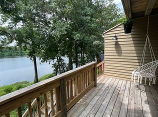 330 Gooseneck Rd W APT C2, Rocky Pt, NC 28457