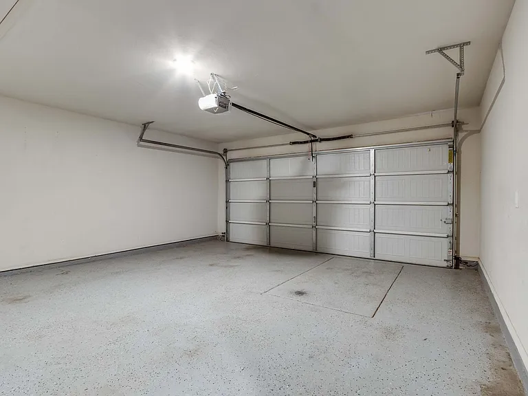 8815 SW 45th St — Photo 6