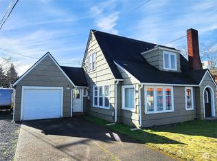 210 W Hanson St, Centralia, WA
