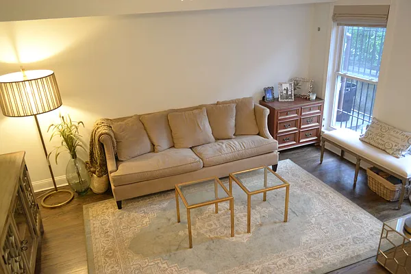 Rented by Owner | media 9