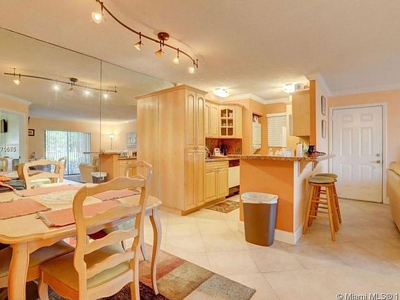 5th image of 610 Trace Cir APT 103